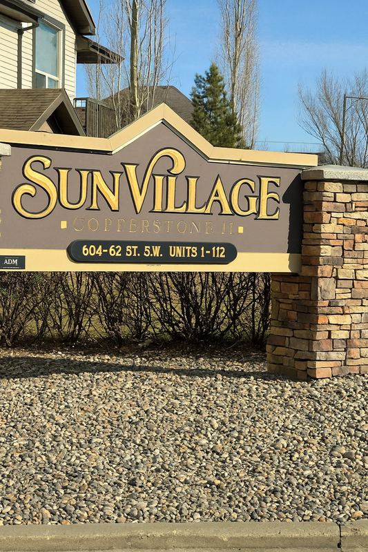 604 62 St Sw - Photo 3 of 8