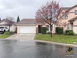 featured image of 224 Loon Lake Ct