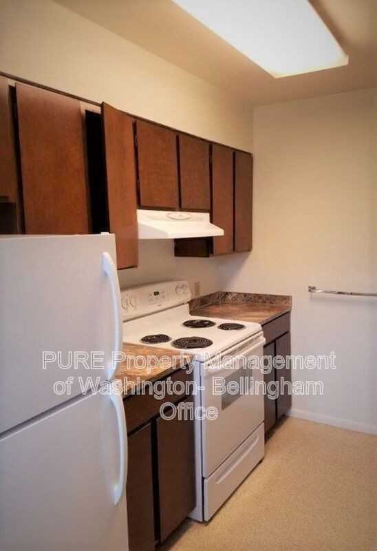 1420 Lakeway Dr #6 - Photo 2 of 10