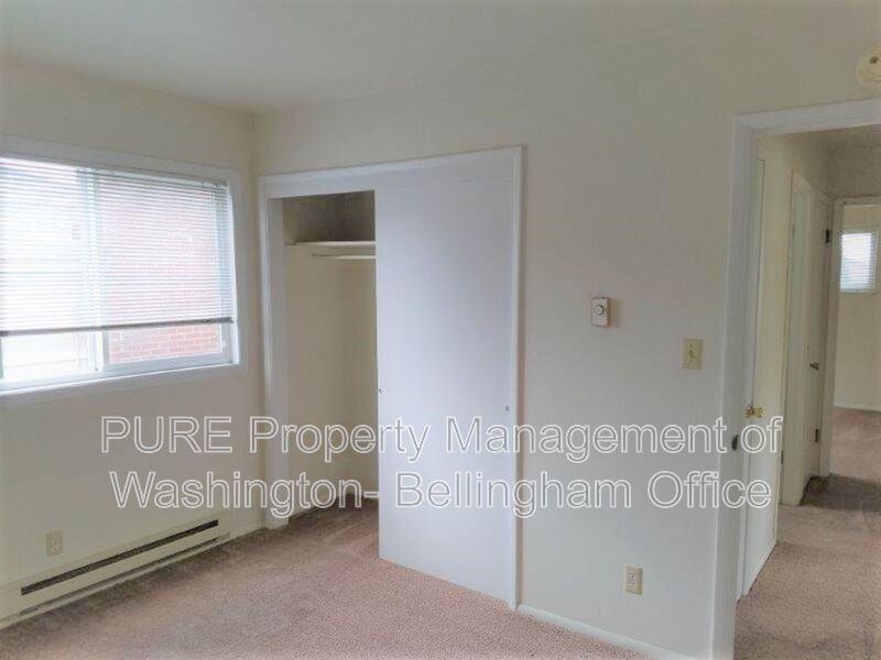 1420 Lakeway Dr #6 - Photo 7 of 10