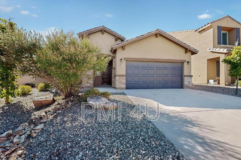 7110 Overview Rd Ne - Photo 2 of 47