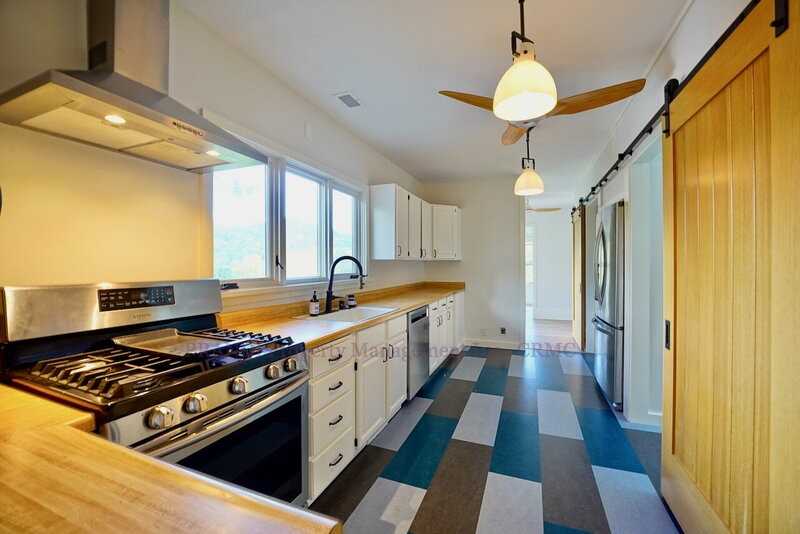 61 Hickory Rd - Photo 3 of 29
