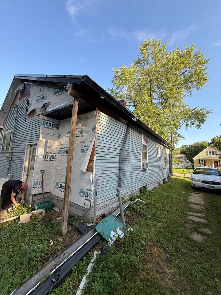 1730 E Wood St #1 - Photo 3 of 22