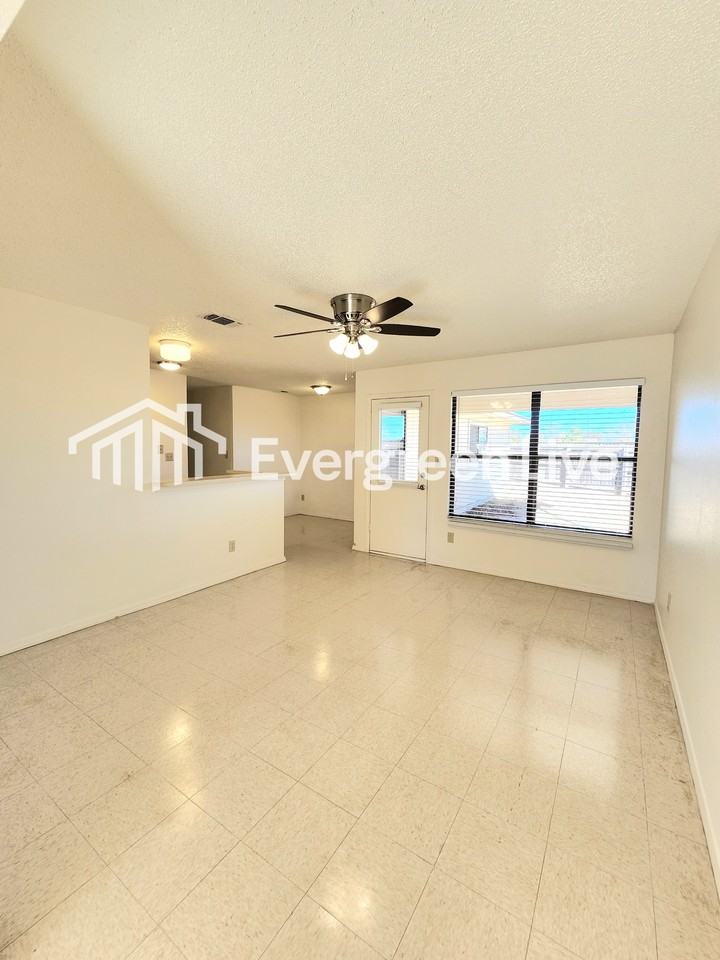 2102 Santa Clara Ct - Photo 6 of 21