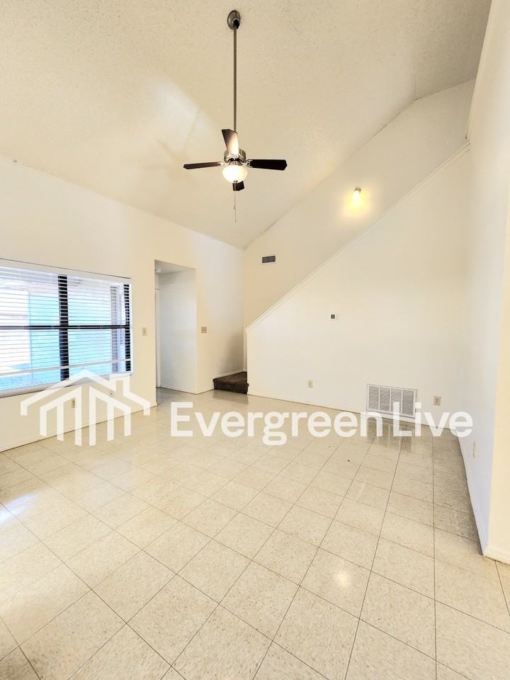 2312 Sandia Ct - Photo 6 of 22