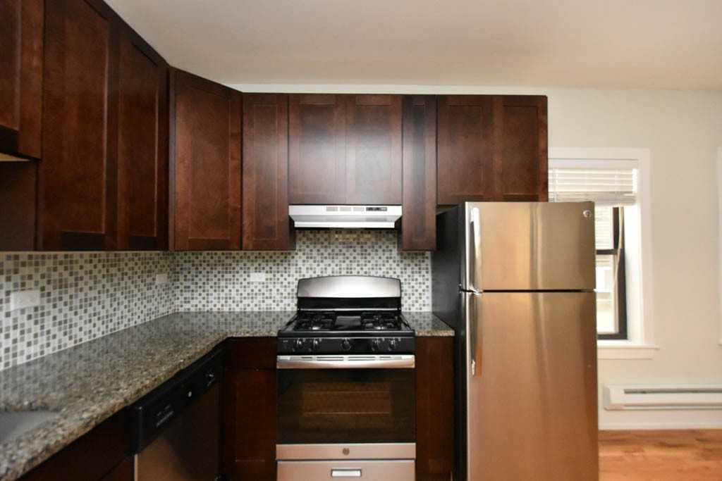 817 Elm St #205 - Photo 4 of 17