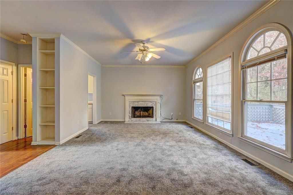 980 Laurel Springs Ln Sw - Photo 6 of 40