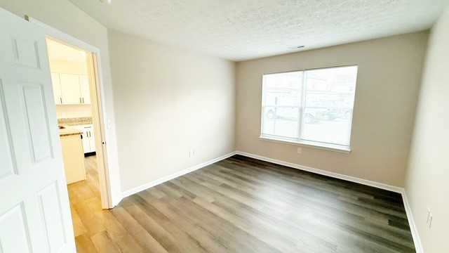 2940 Carson Dr - Photo 5 of 15