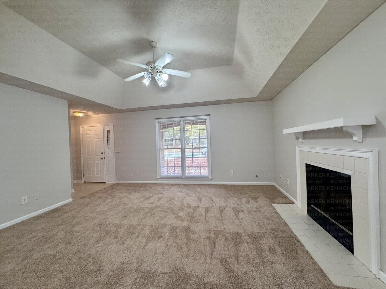 6053 N Pointe Dr - Photo 3 of 14