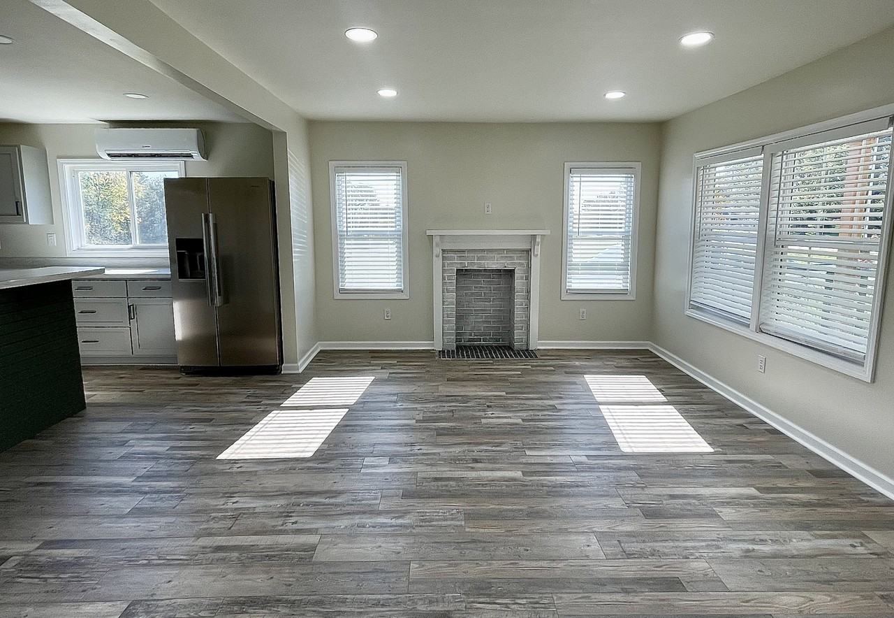 1475 Oakland Rd - Photo 7 of 8