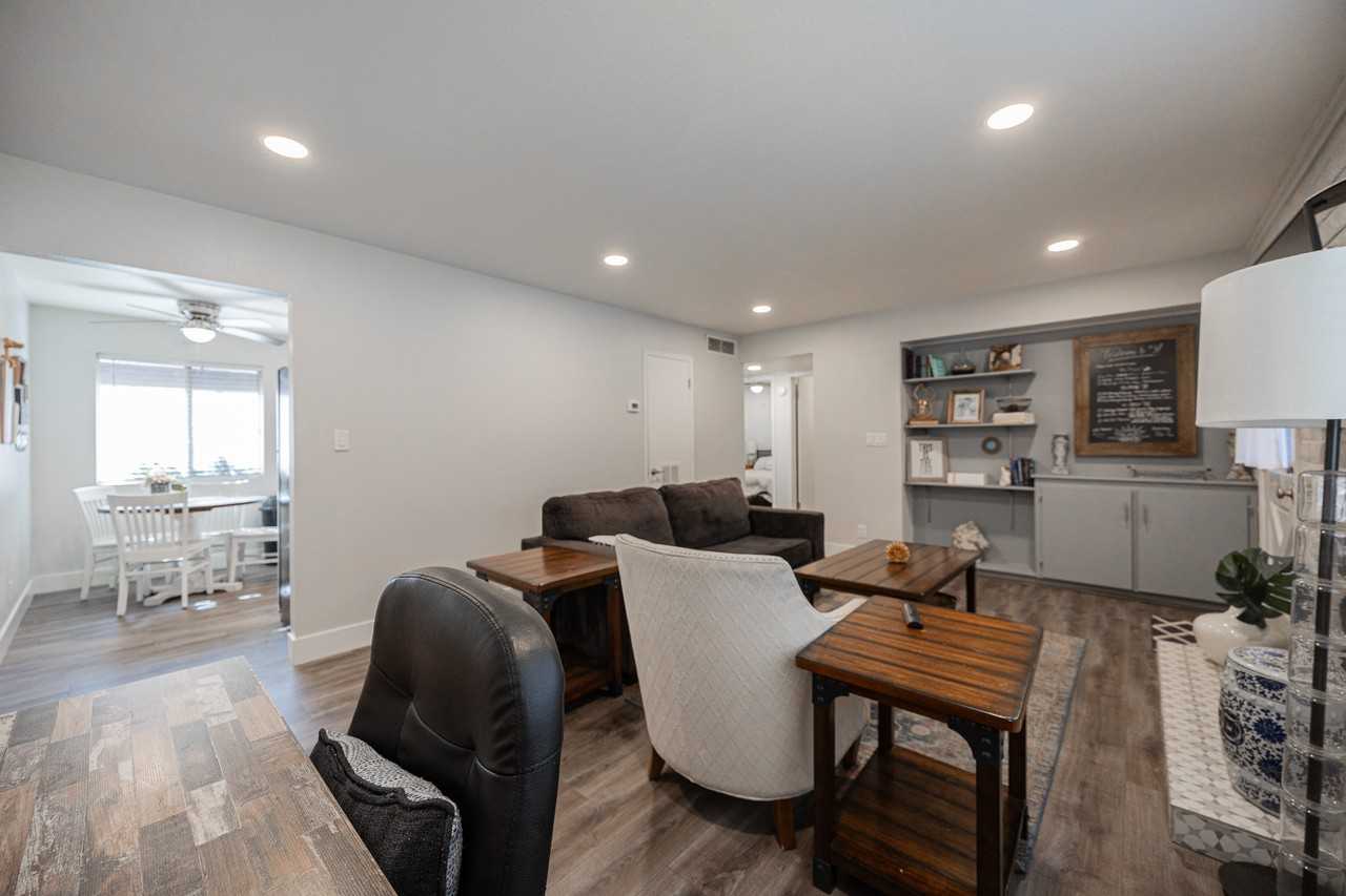 3031 S Rural Rd #9 - Photo 7 of 22