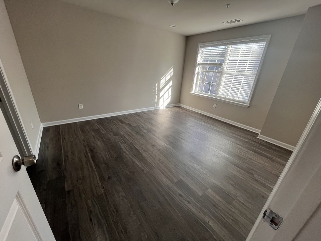 8329 Triple Crown Dr - Photo 7 of 23