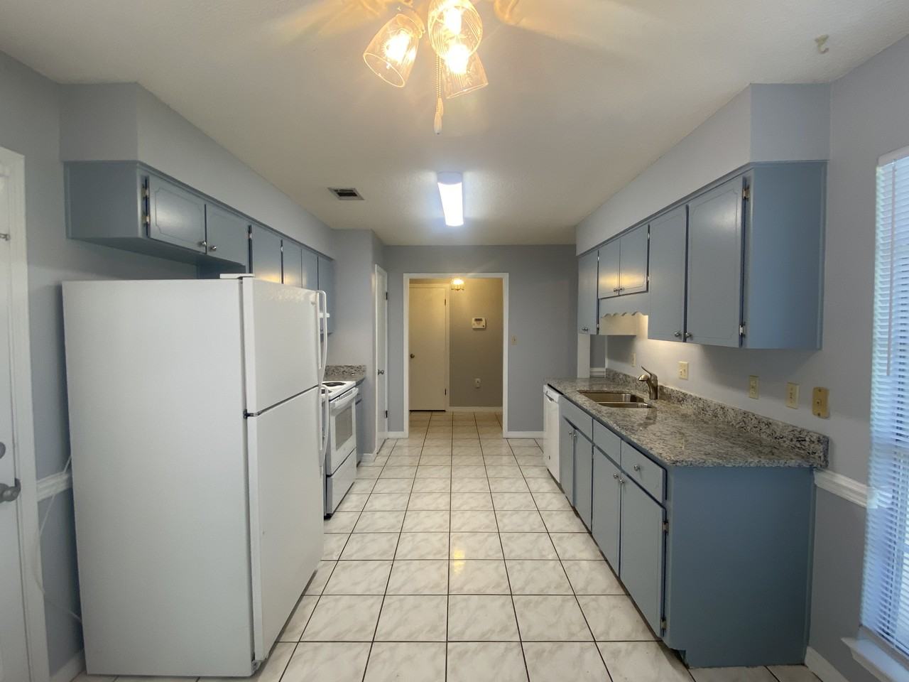 19 Winfield Way - Photo 6 of 50