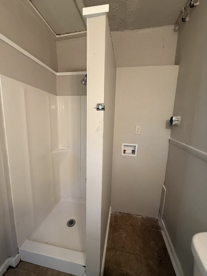 1297 S Prescott St - Photo 4 of 7