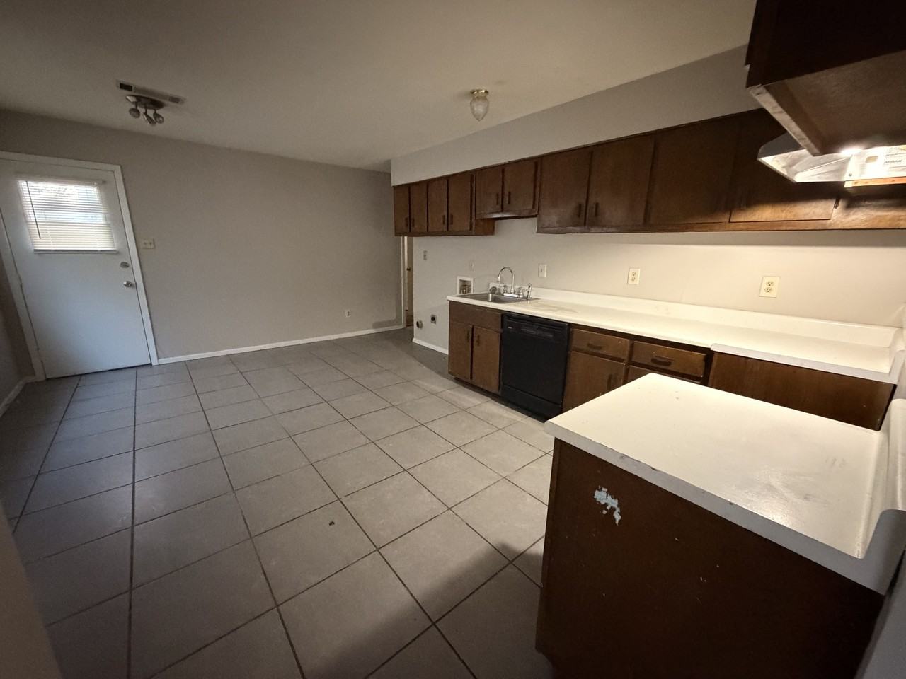 4773 Northfield Cir - Photo 5 of 13