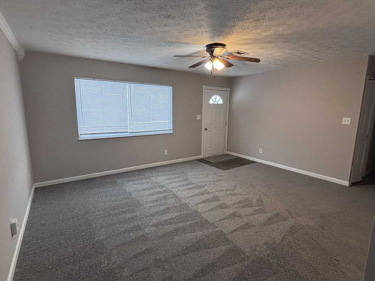 4003 Carlton Ave - Photo 6 of 28