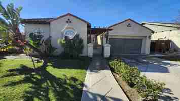 featured image of 3684 Jupiter Ave