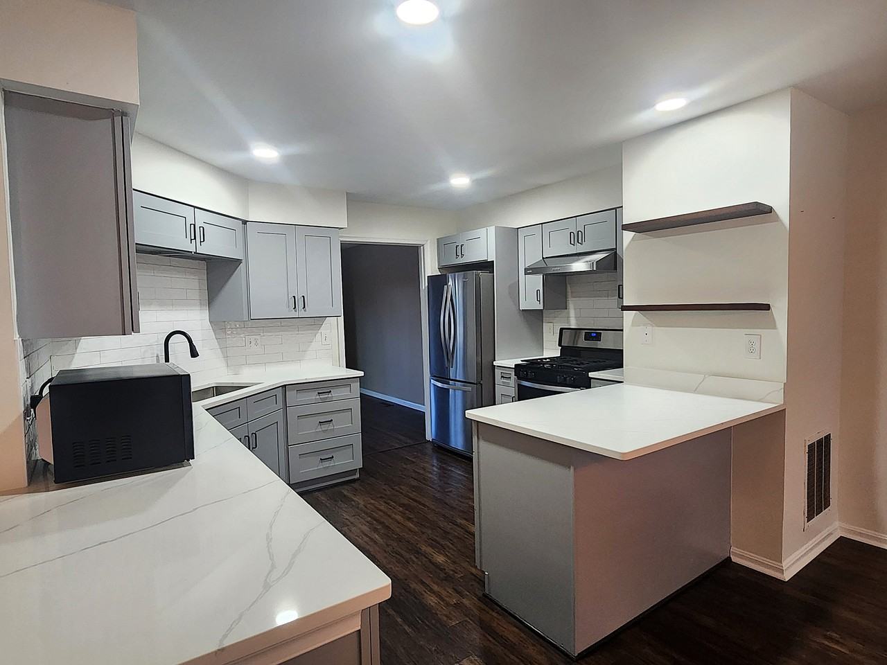 14363 Long Channel Dr - Photo 5 of 34