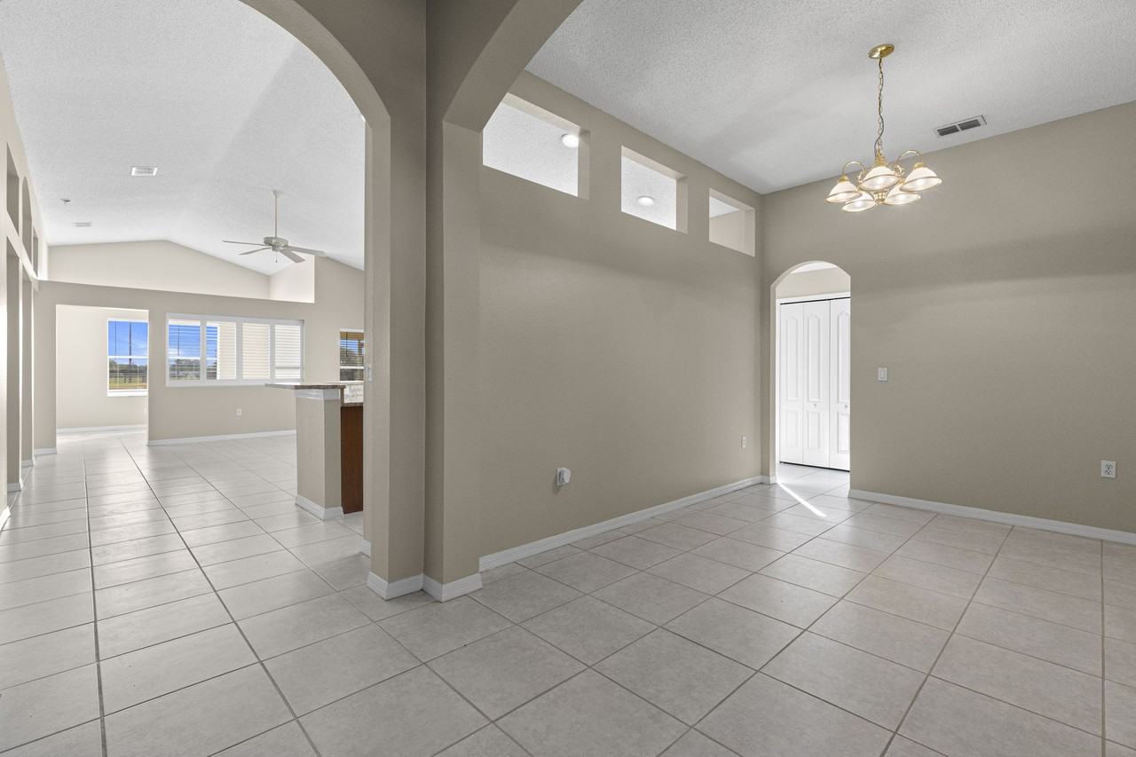 2428 Indian Key Dr - Photo 4 of 26