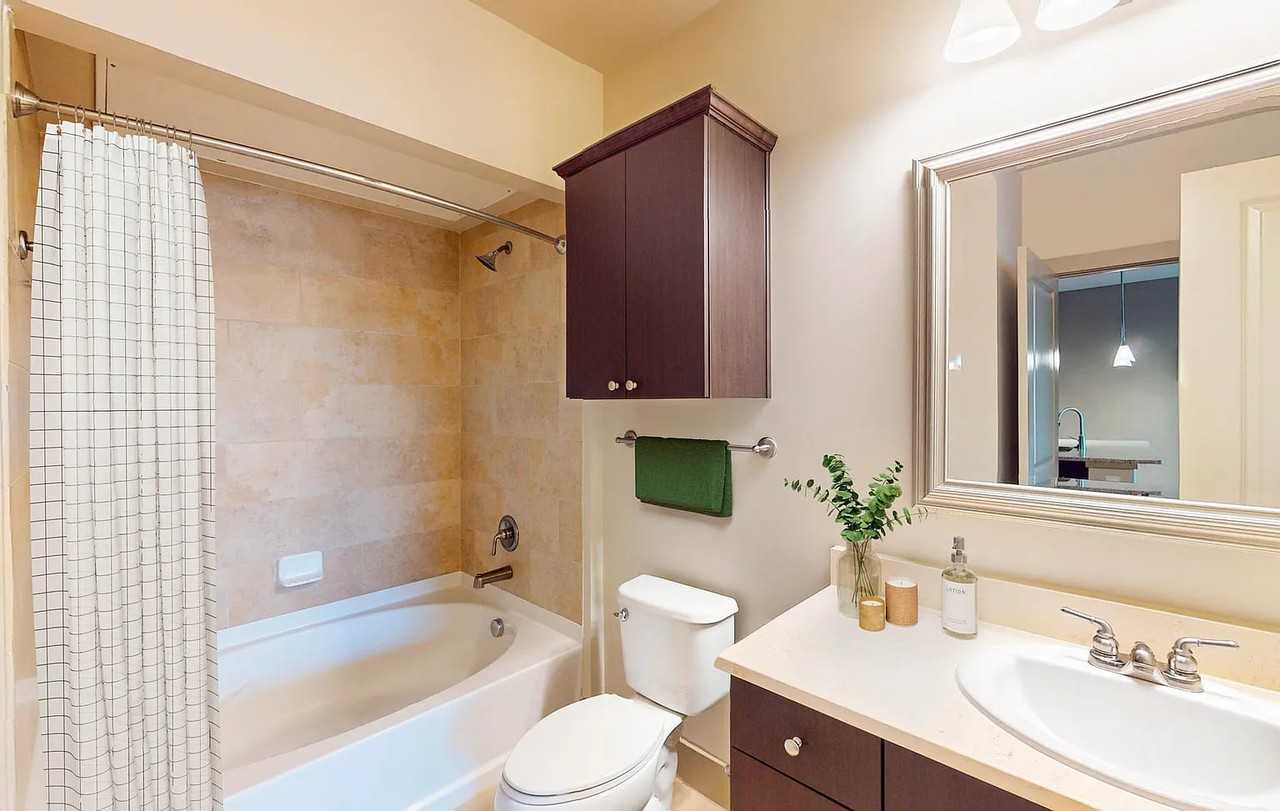 3711 Campus Dr - Photo 6 of 25