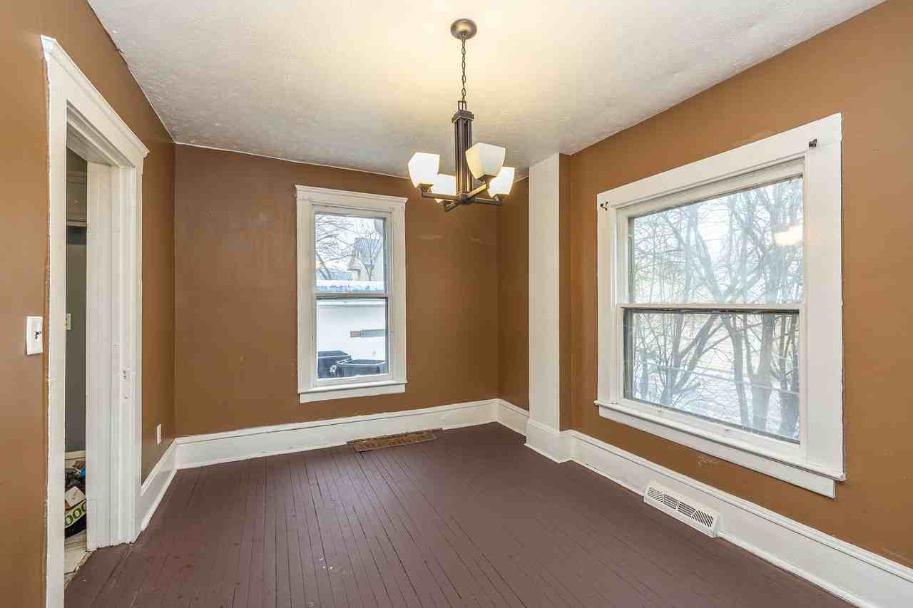 12310 Watterson Ave - Photo 7 of 16