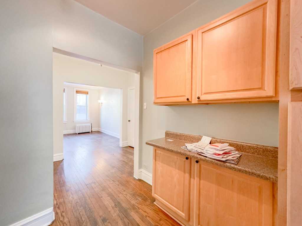 1335 W Lunt Ave #PL2 - Photo 6 of 20