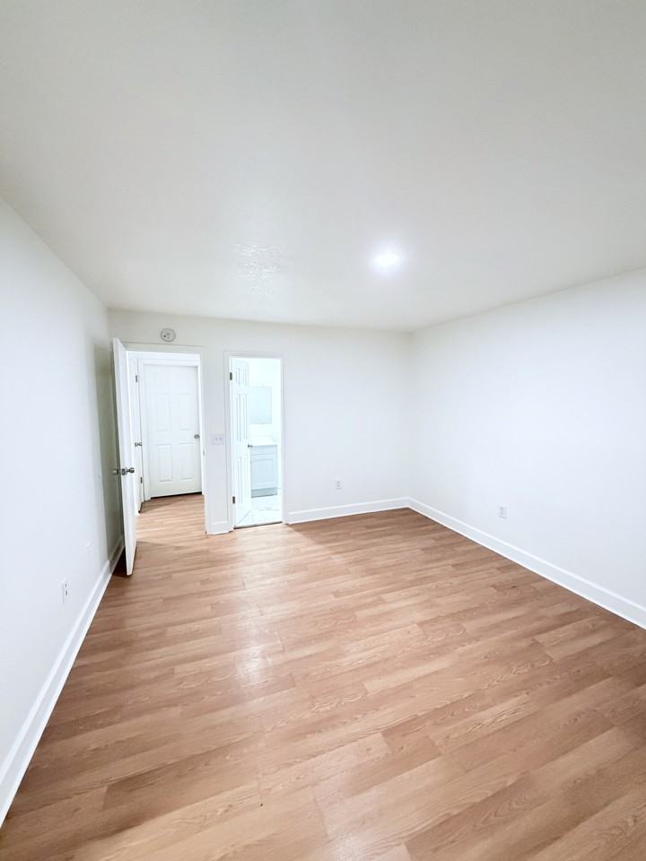 155 Sheeler Ave #155 - Photo 7 of 9