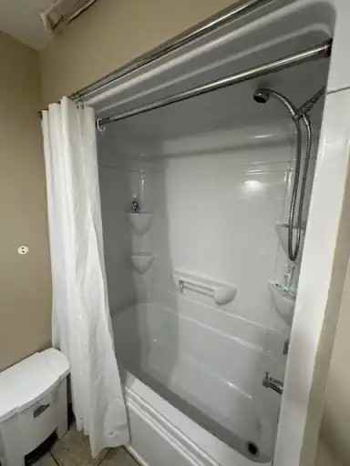 67 Queen St S #RL2 - Photo 4 of 9