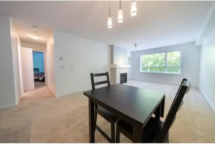 700 Klahanie Dr #211 - Photo 6 of 8