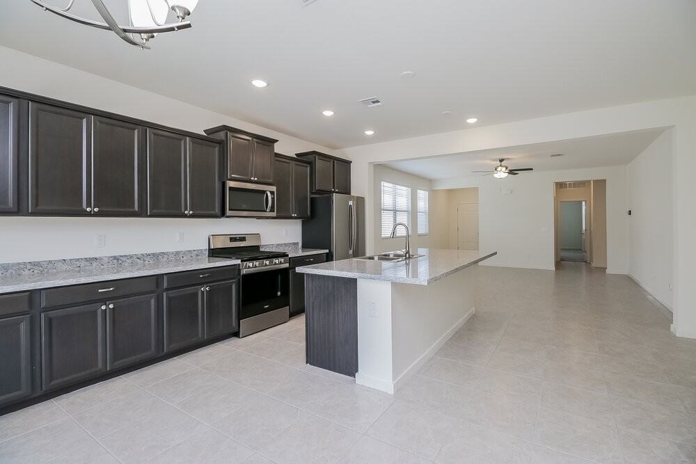 4157 W Copperleaf Dr - Photo 7 of 16