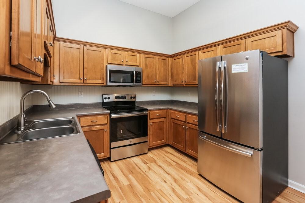 7135 Maple Grove Rd - Photo 4 of 14