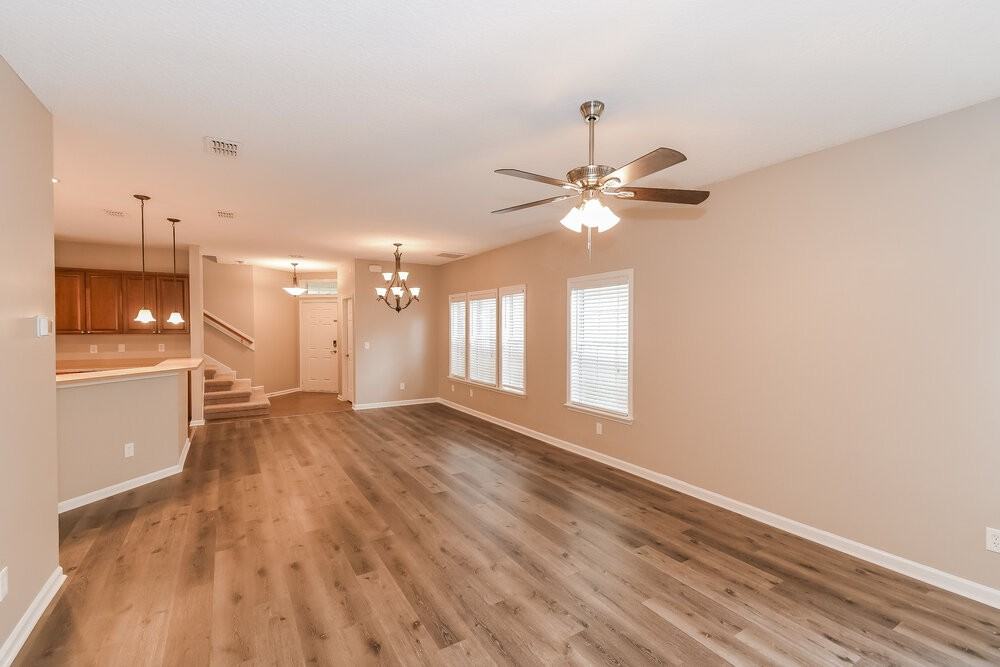 6199 Whitsbury Ct - Photo 4 of 17