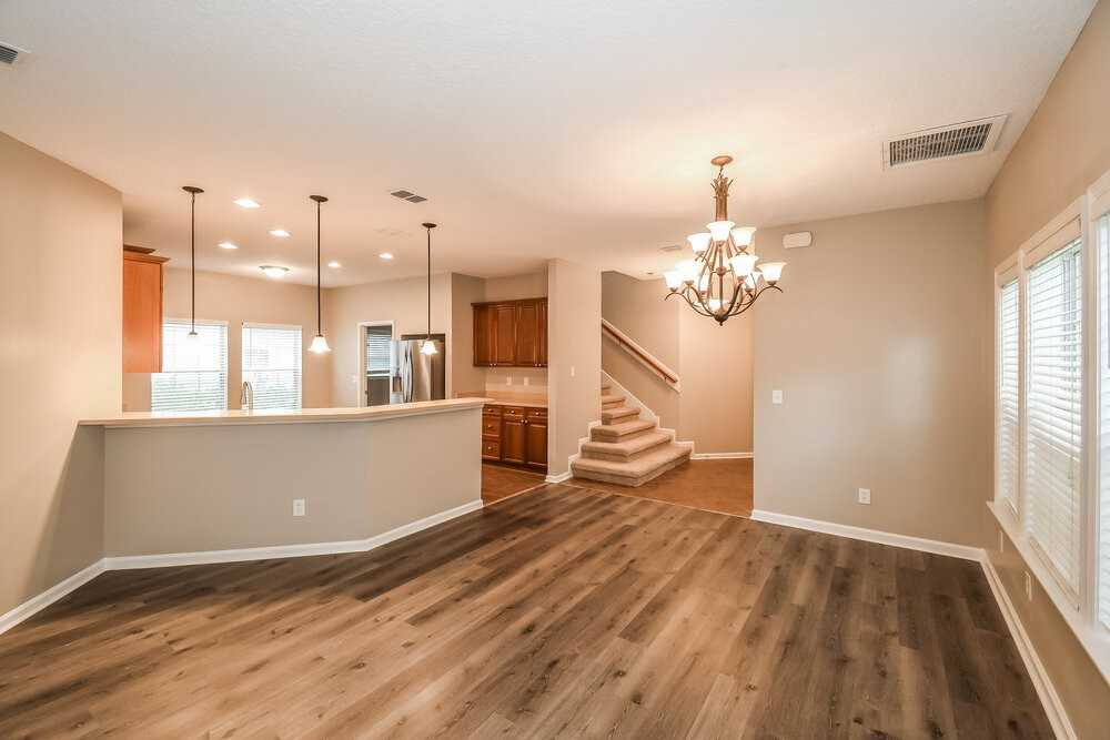 6199 Whitsbury Ct - Photo 5 of 17