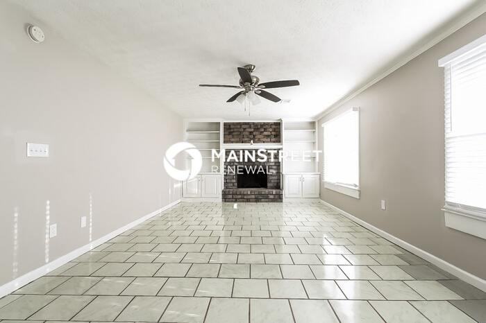 3789 Saddle Ridge Dr - Photo 4 of 17