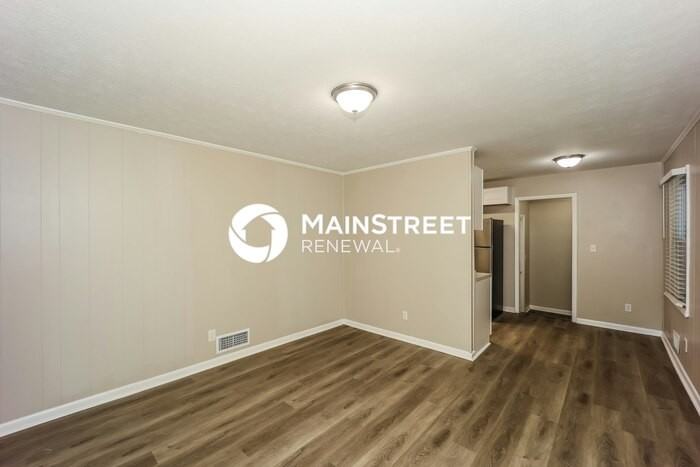 5348 The Savoy St - Photo 6 of 17