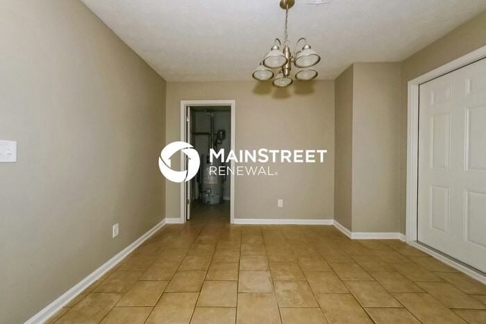 861 Bristol Way - Photo 6 of 17