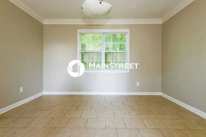 861 Bristol Way - Photo 7 of 17