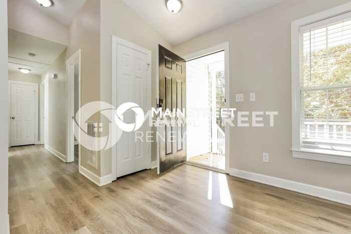 1107 Foxhaven Dr - Photo 6 of 16