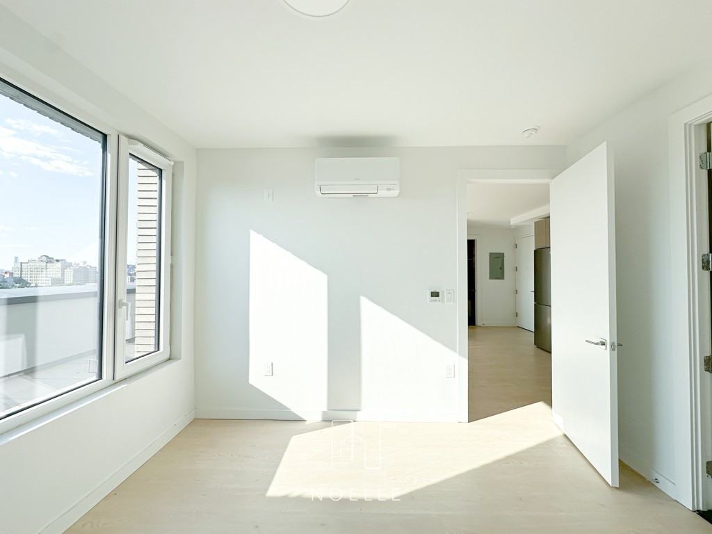 1499 Bedford Avenue - Photo 7 of 27