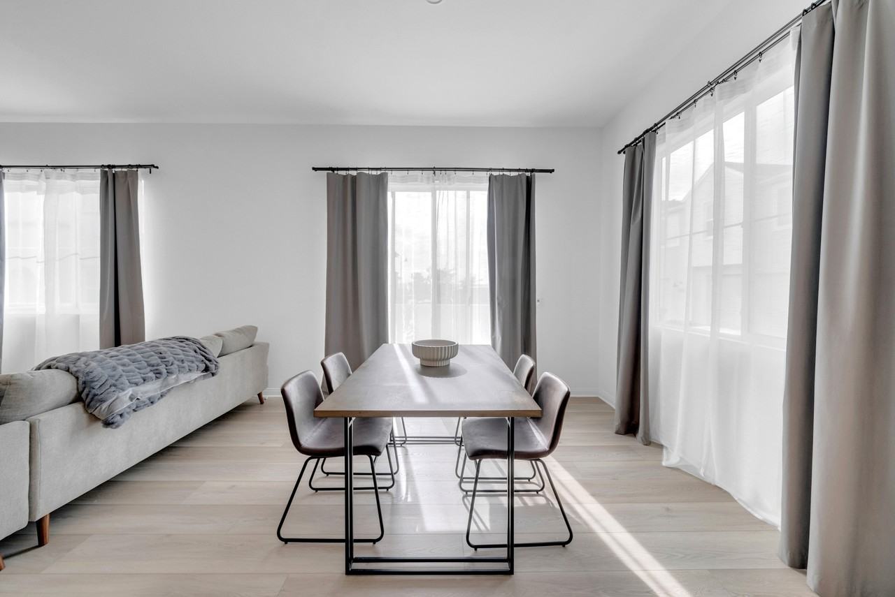 2027 Bluestone Cir #0 - Photo 3 of 10