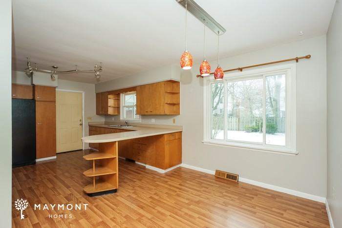 3249 Avon Blvd - Photo 5 of 12