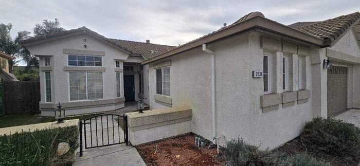 2036 Schaffhausen St - Photo 4 of 34