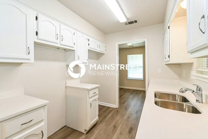 4786 Greenlawn Cv - Photo 6 of 16