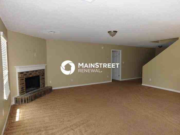 7637 Stonington Dr - Photo 6 of 15