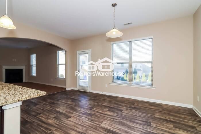 2523 Quincy Loop - Photo 6 of 17