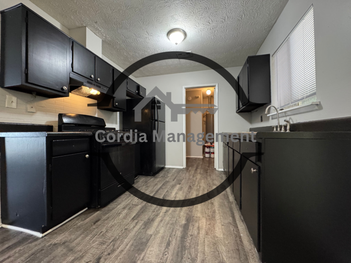 8902 E Bourne Dr - Photo 4 of 14