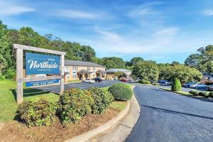 featured image of 3900 N Center St #3