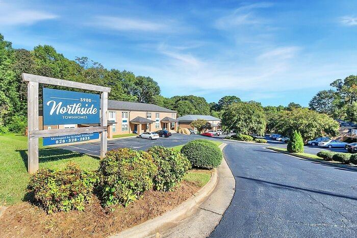 3900 N Center St #3 - Photo 2 of 4