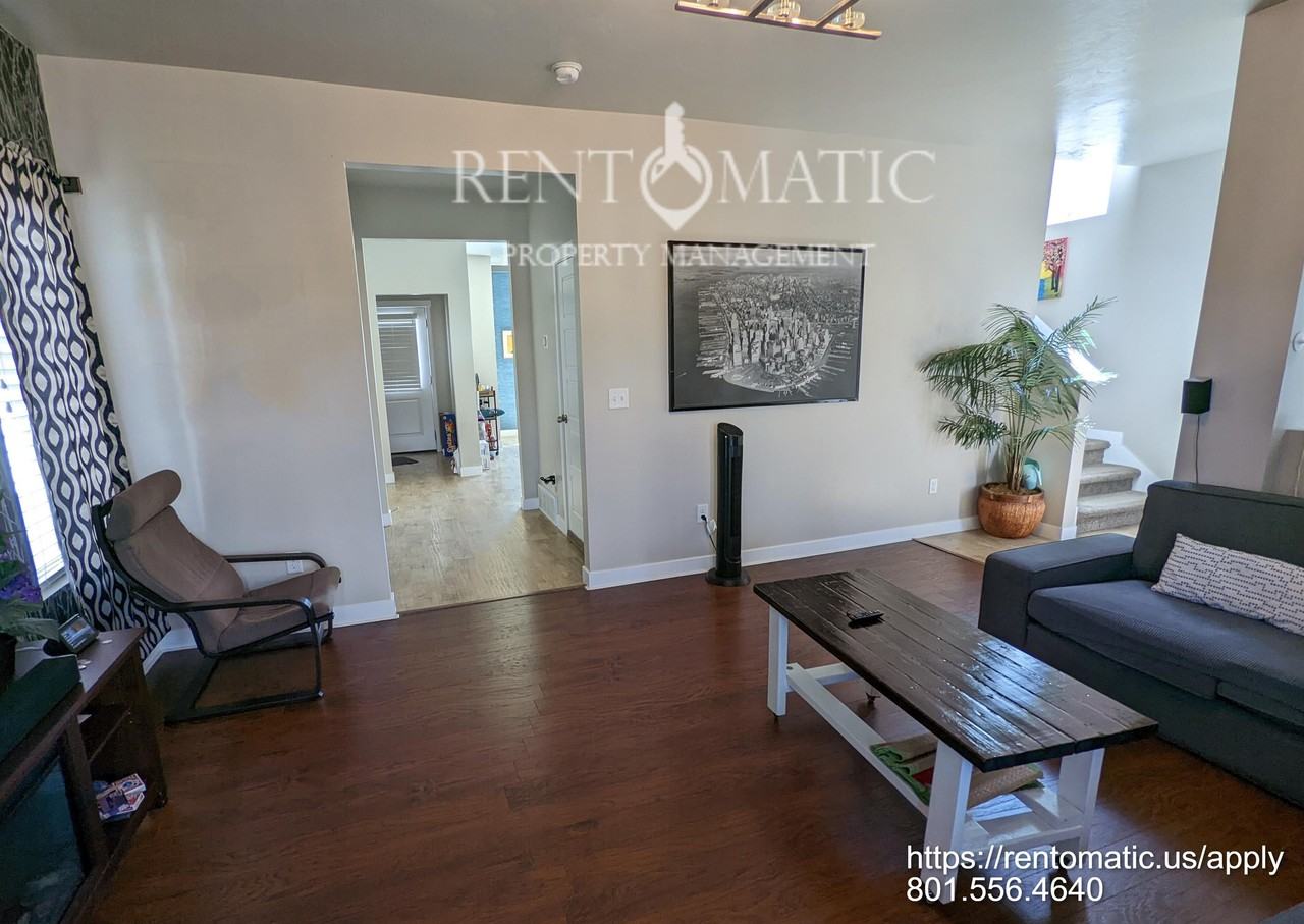 15127 S Peace Dr #1 - Photo 5 of 44