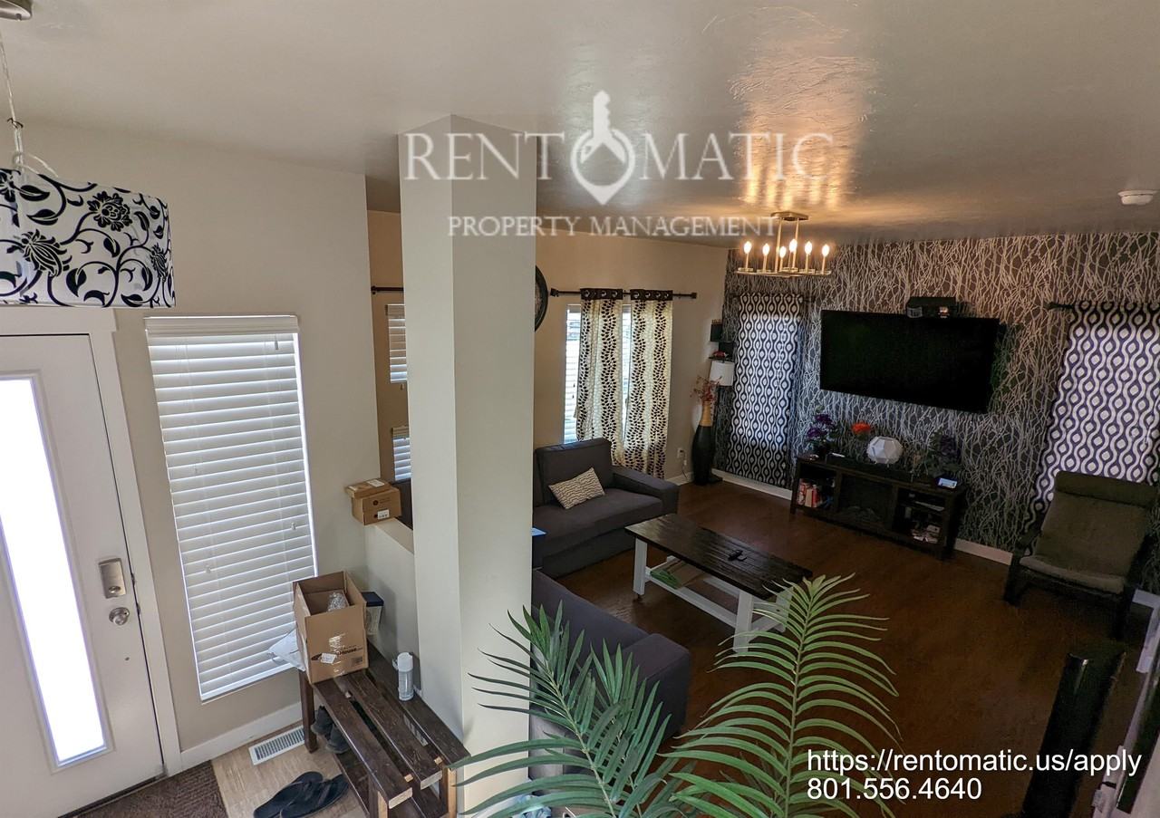 15127 S Peace Dr #1 - Photo 7 of 44